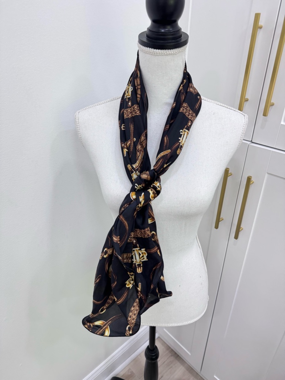 Lauren Ralph Lauren Equestrian Scarf cute classic design - Picture 2 of 5